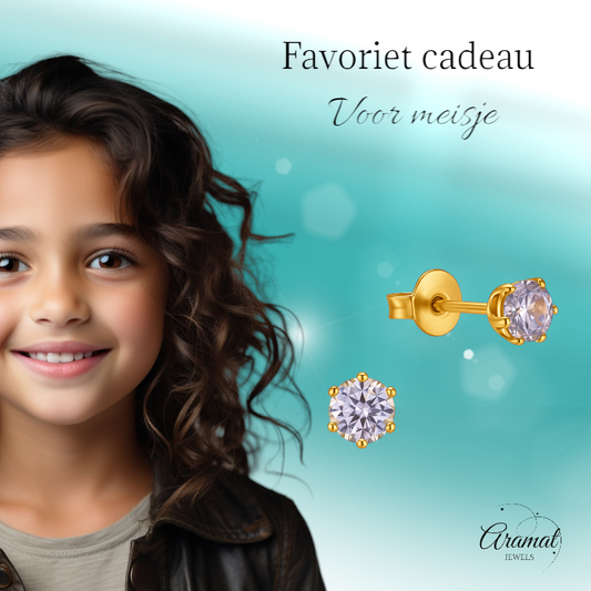 Gold-colored Zirconia Earrings 4mm Lilac