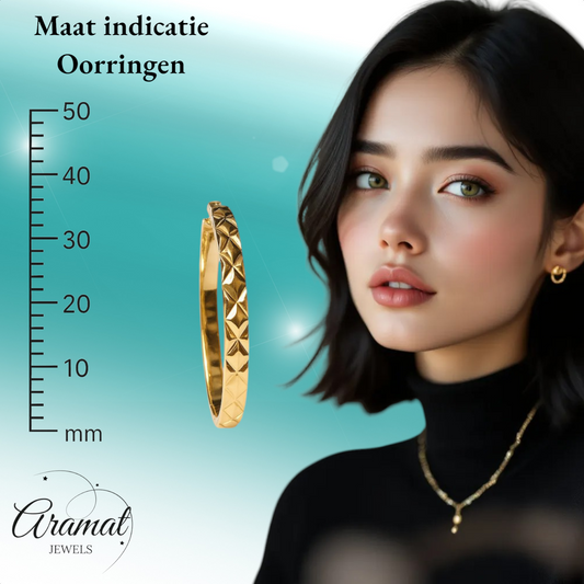 Hoop Earrings Checked Gold Color Steel – 35mm