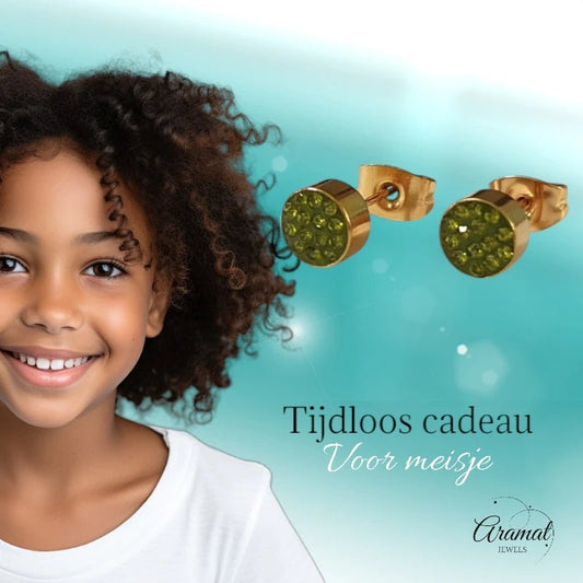 Olijfgroene kristallen oorstekers 6 mm – goudkleurig - oor3095 - Oorbellen kopen# - 6mm - alles - cadeau