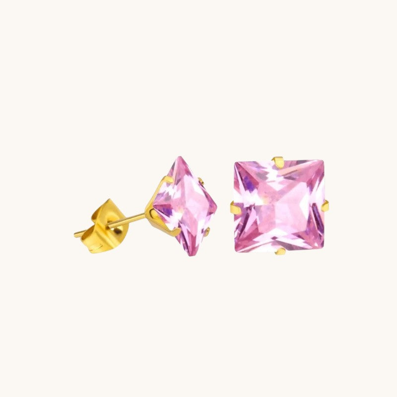 Boucles d'oreilles carrées dorées avec zircon rose