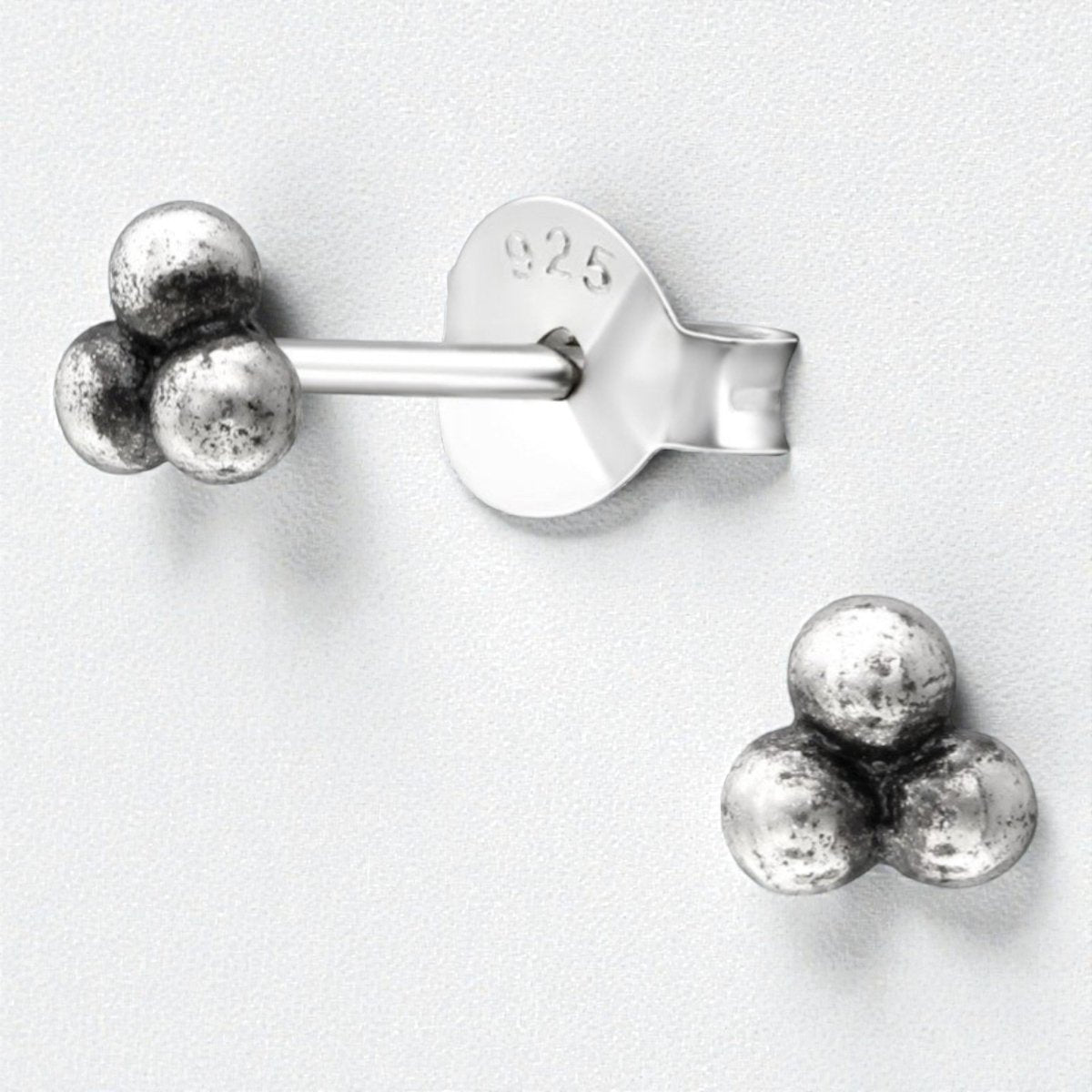 925 zilveren Oorbellen Kinder Dots 4mm - Aramat Jewels - Oorbellen - cadeautip