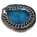 Stalen Brede Armband Met Blauwe Steen.