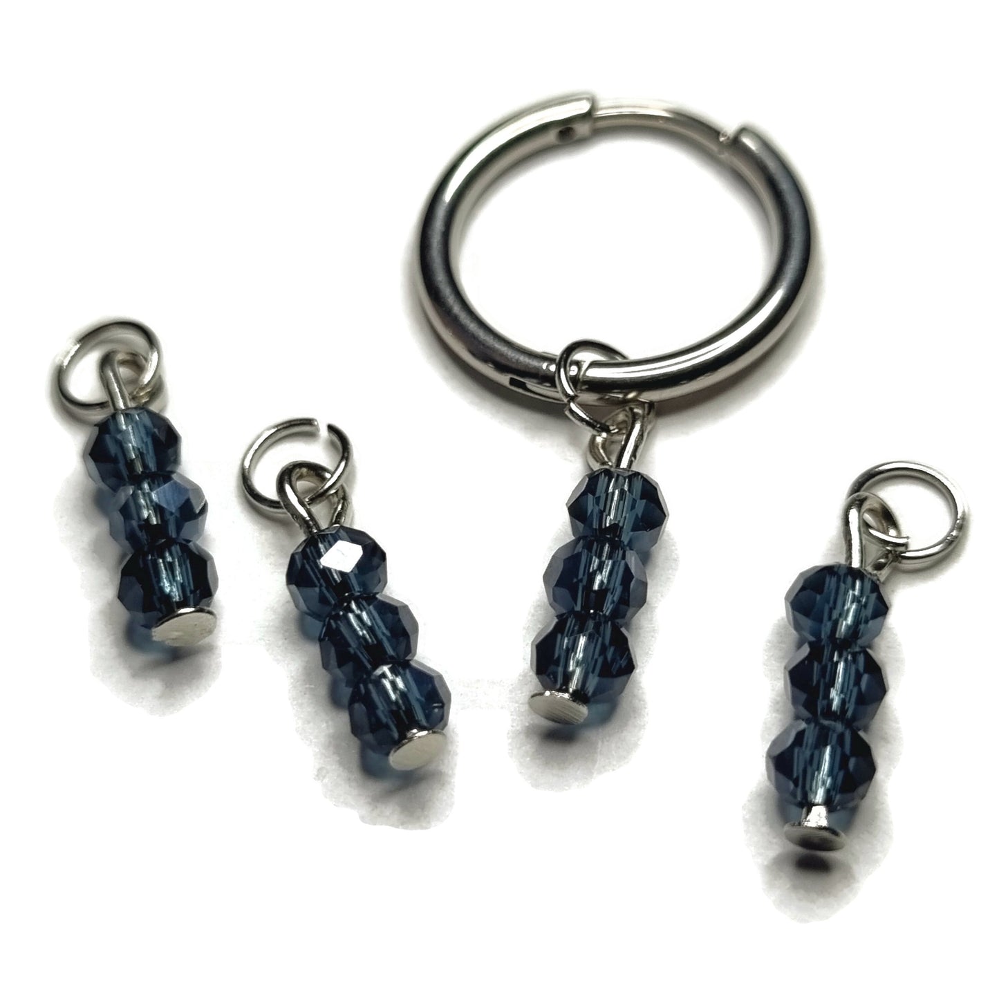 Blauwe Glazen Kralen En Zilveren Ring Op Aramat Jewels® 3 Facet Kralen Parelglans Oorbed
