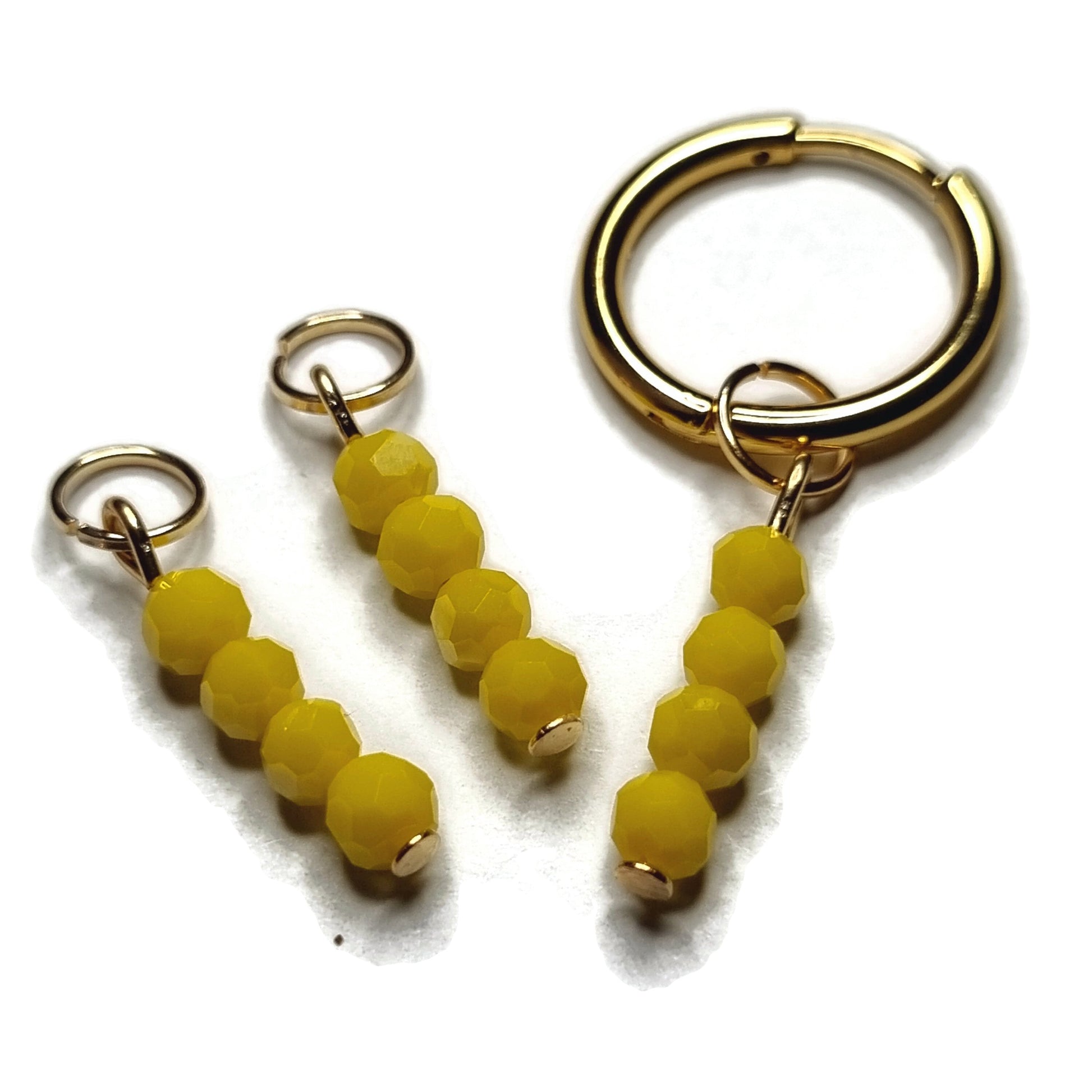 Gele Glazen Kralen Op Gouden Oorbedels - Aramat Jewels® Met Parelglans