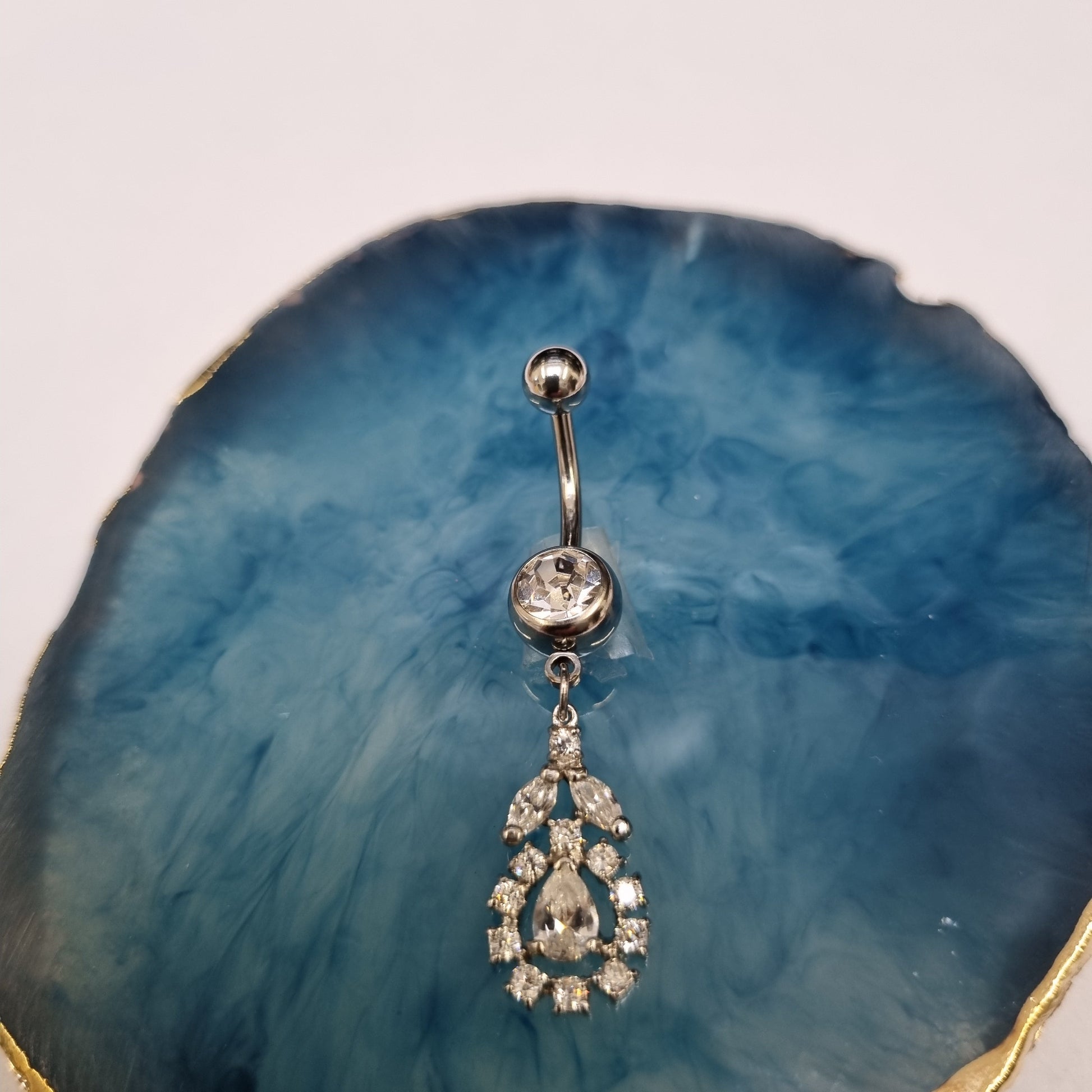 Stalen Navelpiercing Met Zirkonia Diamant - Bloem Hanger Aramat Jewels