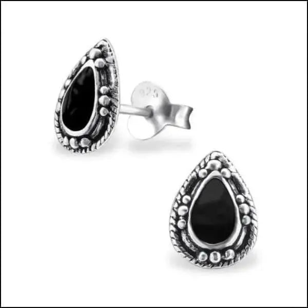 Zilveren Bali Oorbellen Met Zwarte Onyx Drop Earrings.