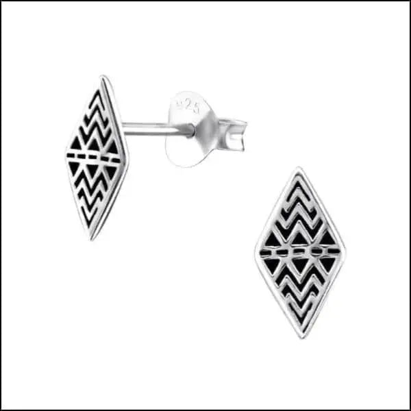Zilveren Bali Oorbellen Met Zwart-witte Diamanten