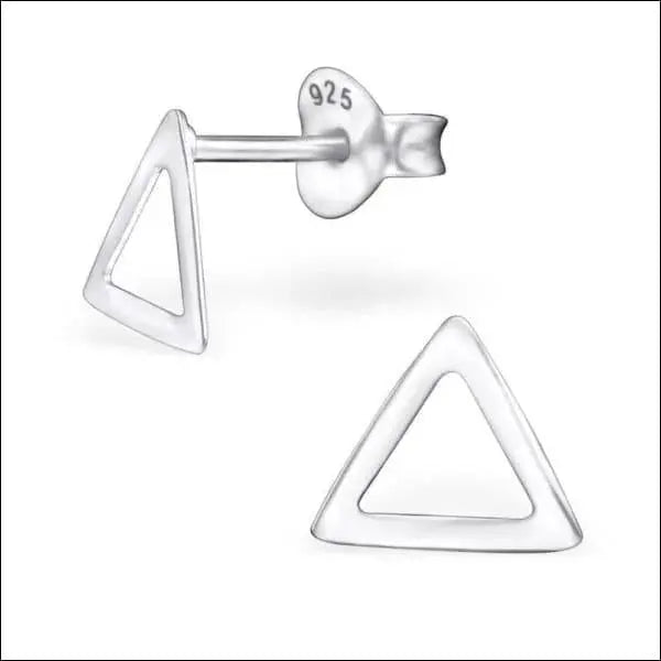 Zilveren Oorbellen Driehoek Variant In ’zilveren Oorbellen Driehoek-’ - Afbeelding Van Een Paar Dri