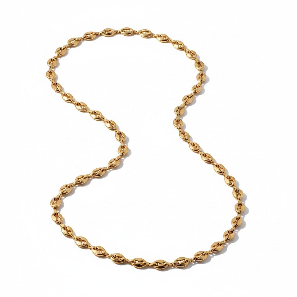 Aramat Jewels goudkleurige koffieboon ketting van 316L RVS met 4,5mm schakels, 60cm lang, unisex design.