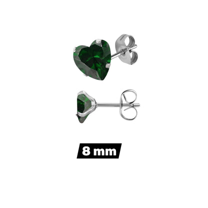 Aramat Jewels hartjes oorstekers van zilverkleurig RVS met een groene zirkonia steen in hartvorm, 8 mm formaat.