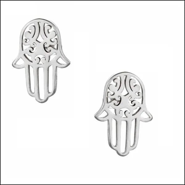 Aramat Jewels zilverkleurige Hamsa hand oorknopjes van RVS met gedetailleerd opengewerkt design voor een ear party.