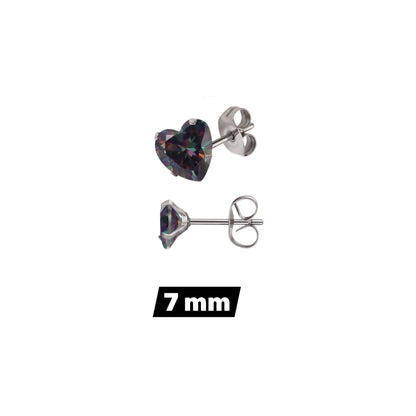 Aramat Jewels hartjes oorstekers van RVS met donkere AB zirkonia steentjes in 7mm formaat