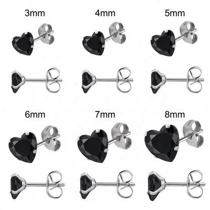 Aramat Jewels hartjes oorstekers van zilverkleurig RVS met zwarte zirkonia in verschillende maten van 3 tot 8 mm.