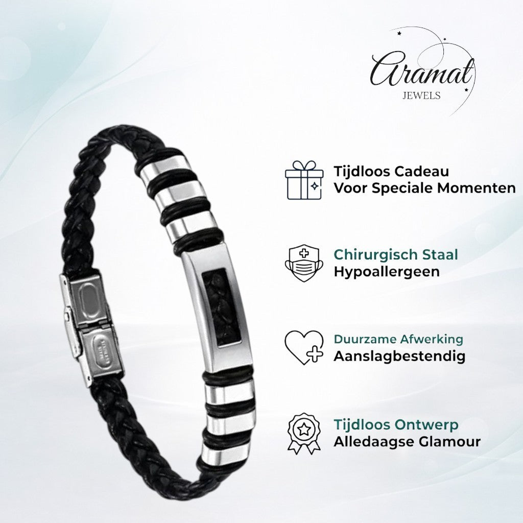 Aramat Jewels stoere zwarte gevlochten leren armband met zilverkleurige RVS accenten en een stevige stalen sluiting.