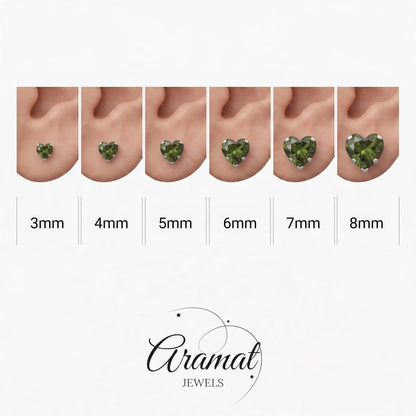 Aramat Jewels olijfgroene hartjes oorstekers van RVS met zirkonia in verschillende maten van 3 tot 8 mm.