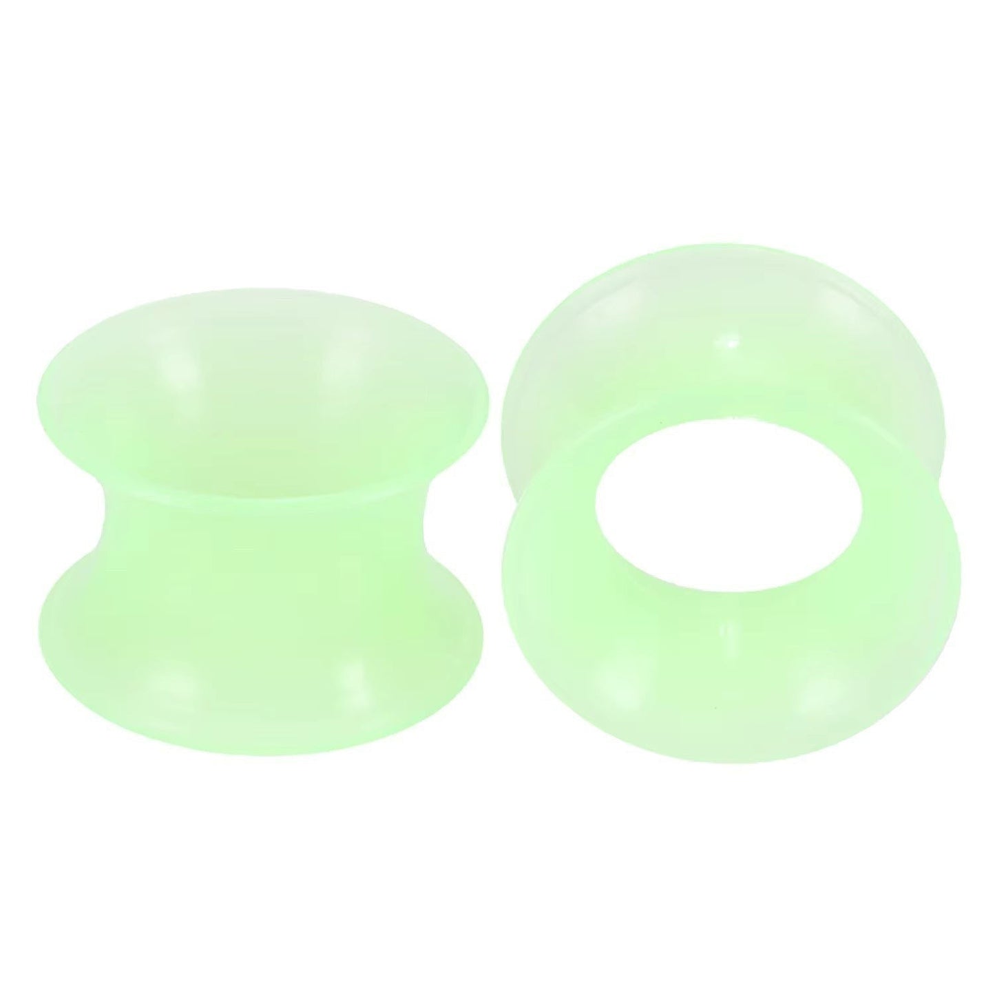 Aramat Jewels flexibele lichtgroene siliconen oortunnels van 8mm met een comfortabel double flared design.