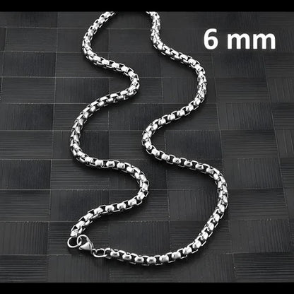Aramat Jewels silver-colored stainless steel 6mm chunky jasseron chain necklace for a unisex statement look.