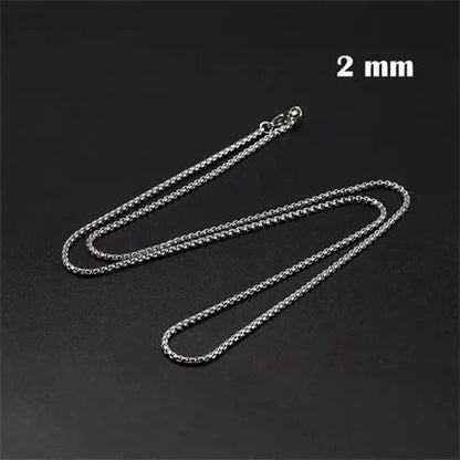 Aramat Jewels silver-colored stainless steel jasseron chain necklace with 2mm round links, 65cm long.