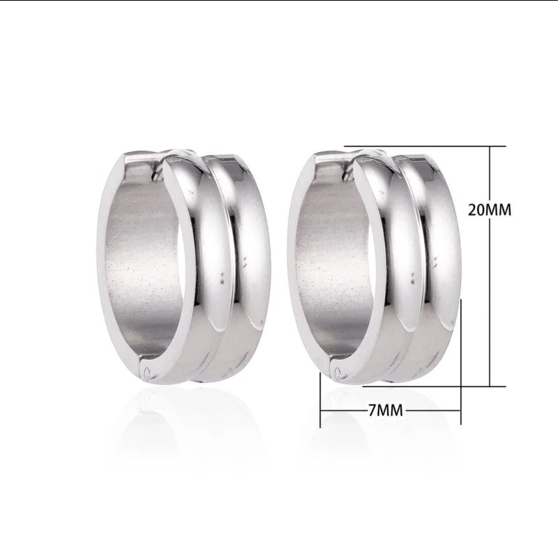 Aramat Jewels unisex silver-tone stainless steel huggie hoop earrings with double stripe detail, 20mm diameter.