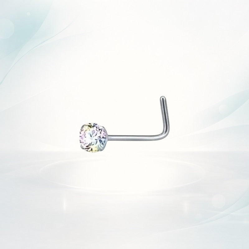 Aramat Jewels stalen neuspiercing met gebogen staafje en een schitterende AB transparante zirkonia steen.