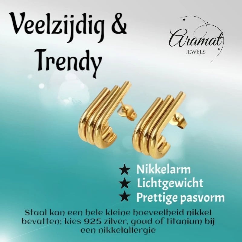 Aramat Jewels goudkleurige triple oorstekers met een modern halve hoepel design van roestvrij staal.
