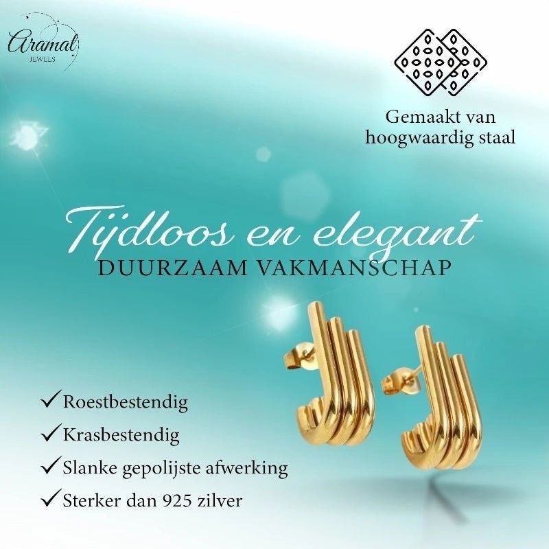 Aramat Jewels goudkleurige triple oorstekers in halve hoepel design van roestvrij staal met drie staafjes.
