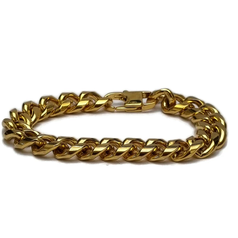 Een gouden schakelarmband