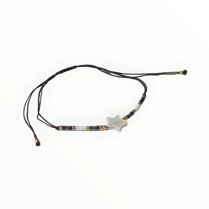Verstelbare Kralen Armband Met Ster, Schelp, Witte Bead En Zwarte Cord - Aramat Jewels®