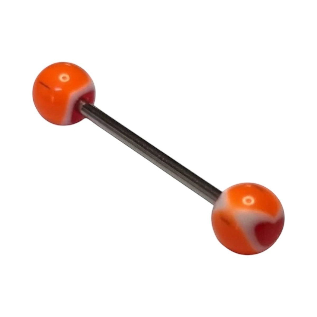 Een paar oranje en witte ballen op een witte achtergrond