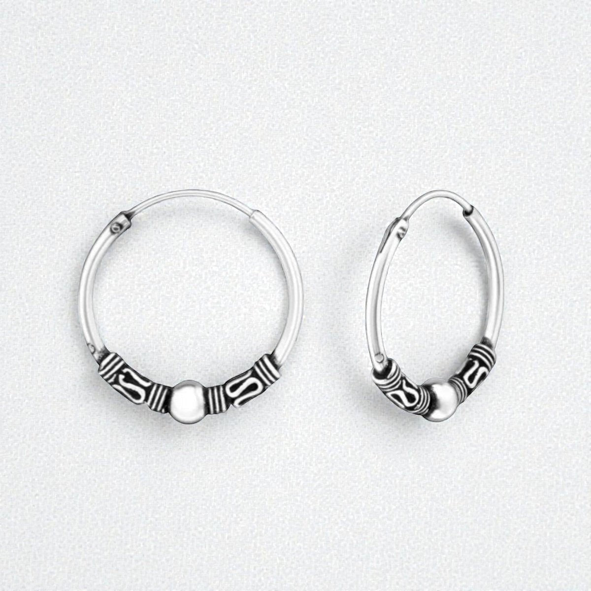 Etnische Bali Oorringen 18mm - Geoxideerd Zilver - Aramat Jewels - Oorringen - cadeautip