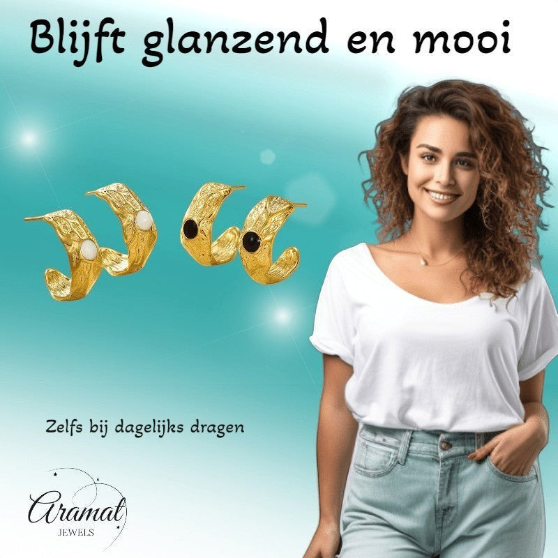 Goudkleurige Halve Oorringen Emaille Cirkel 25x10mm - Aramat Jewels - RVS Sieraden - Oorbellen - cadeautip