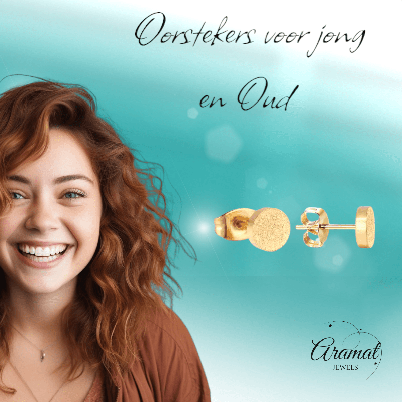 Goudkleurige matte oorstekers 8 mm - Aramat Jewels - Oorbellen - cadeautip