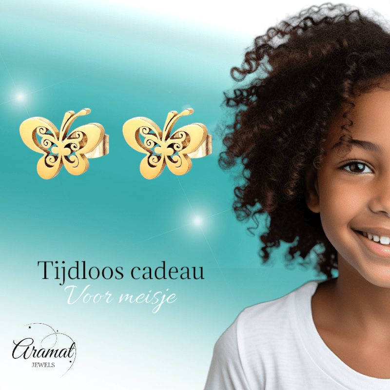 Goudkleurige open vlinder oorstekers 10x8 mm - Aramat Jewels - Oorbellen - cadeautip