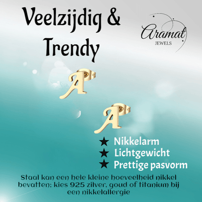 Goudkleurige RVS Letter A oorstekers 10mm - Aramat Jewels - Oorbellen - cadeautip