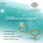Goudkleurige stainless steel druppelvormige oorringen met bolletjesmotief – 33 mm - oor6410 - 514399 - Oorringen kopen# - 33mm - alles - bolletjes