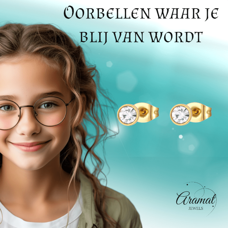 Goudkleurige Stalen Kristallen Oorbellen 4mm - oor2090 - XE59272 - Oorbellen kopen# - 4mm - alles - cadeau