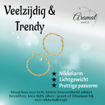 Goudkleurige twisted oorringen 30mm - oor6373 - Oorringen kopen# - 30mm - alles - cadeau