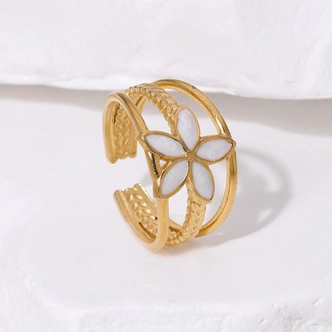 Goudkleurige Verstelbare Ring met Emaille Bloem - Triple Design (12 mm) - Aramat Jewels - Ringen - cadeautip