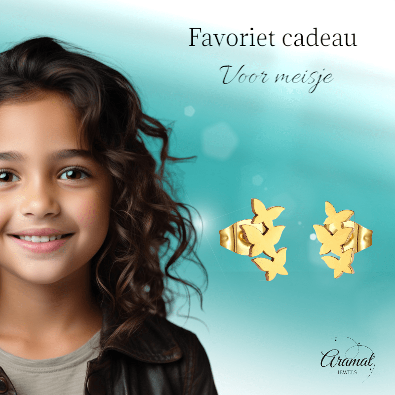 Goudkleurige vlinder oorstekers 10x6 mm - Aramat Jewels - Oorbellen - cadeautip