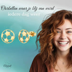 Gouden voetbal oorbellen.