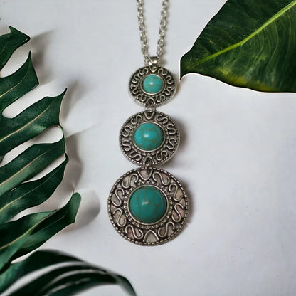 Boho Halsketting Met Twee Gemarmerde Turquoise Stenen Van Aramat Jewels