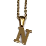 Gouden Letter Ketting Met Letter n Van Aramat Jewels