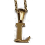 Goudkleurige Stalen Letter Ketting By Aramat Jewels Met Letter l