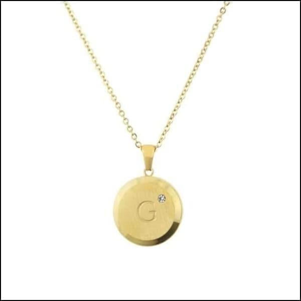 Gouden Disc Hanger Met Diamant Op Initiaal Ketting Chirurgisch Staal - Aramat Jewels.