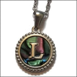 Unieke Abalone Initiaal Ketting Letter Dames l | Bedeltjes en Hangertjes