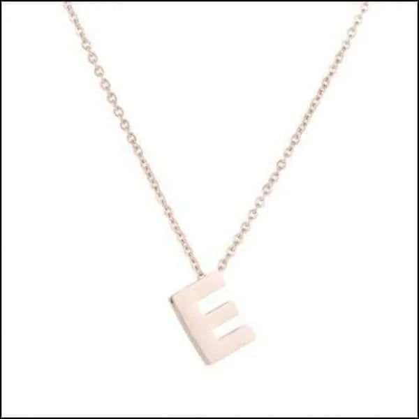 Witte Ketting Met Zilveren Letter Initiaal - Rvs Letter Ketting Initiaal Rosékleurig