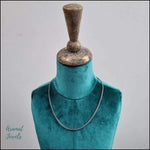 Stalen Vossenstaart Ketting - Mannequin Met Ketting