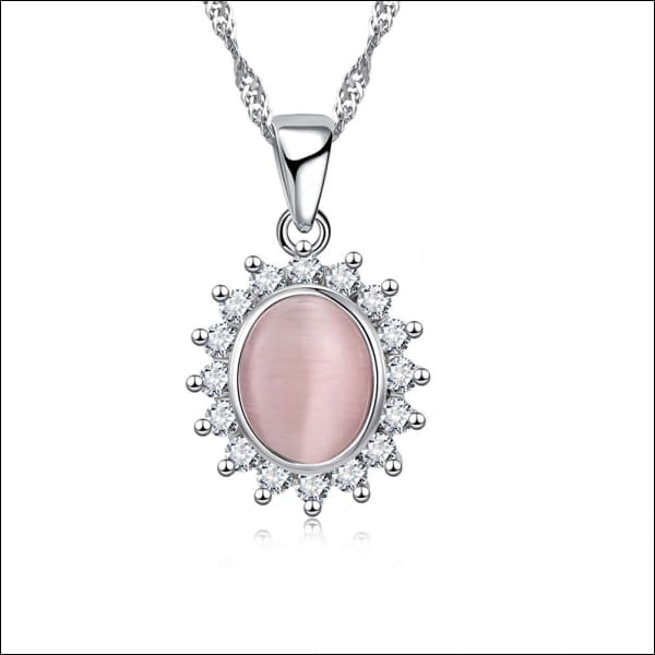 Roze Stenen Hanger Met Witte Diamanten Op Zilveren Dames Halsketting.