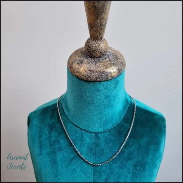 Mannequin Met Stalen Jasseron Schakelketting