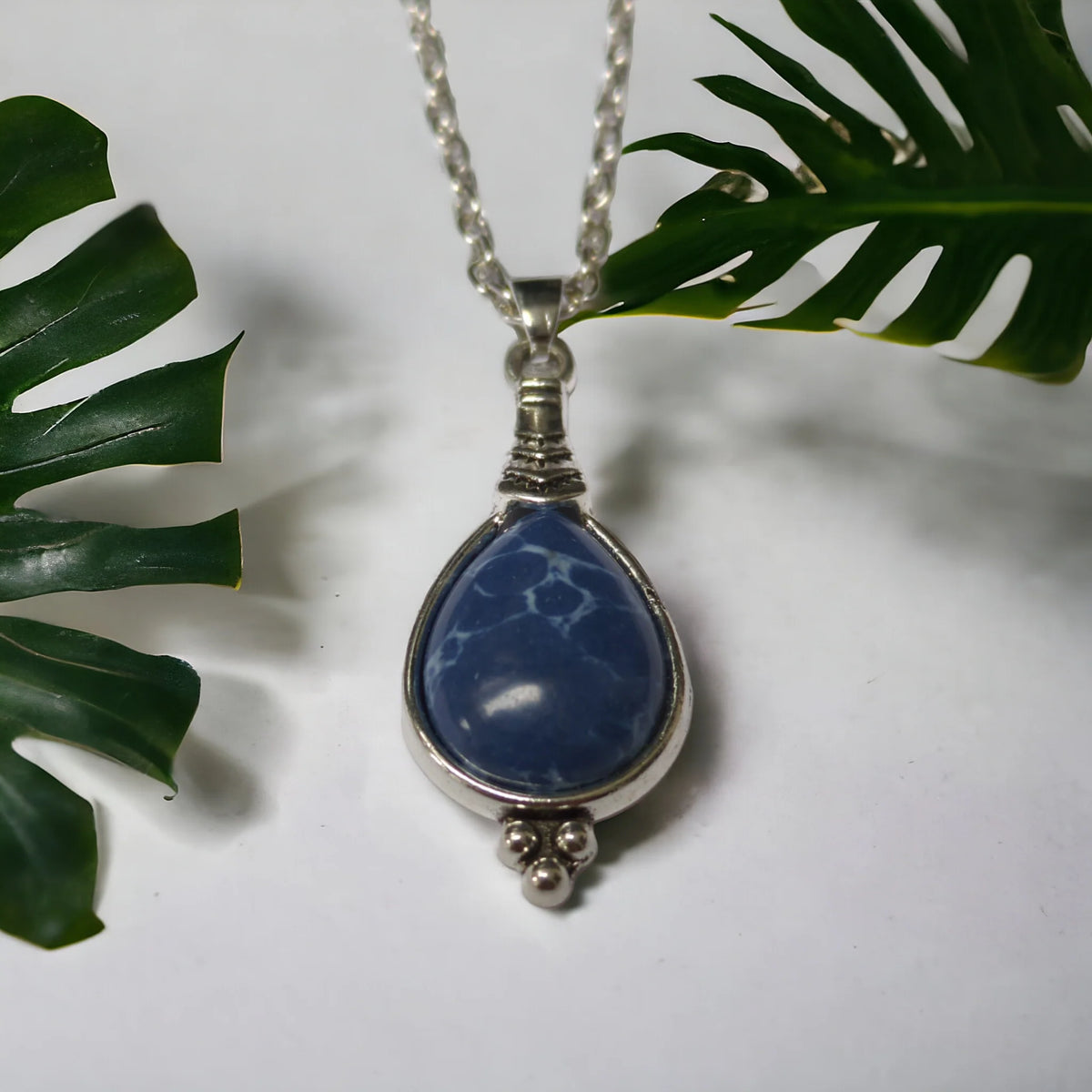 Druppelvormige Donkerblauwe Boho Ketting | Halskettingen